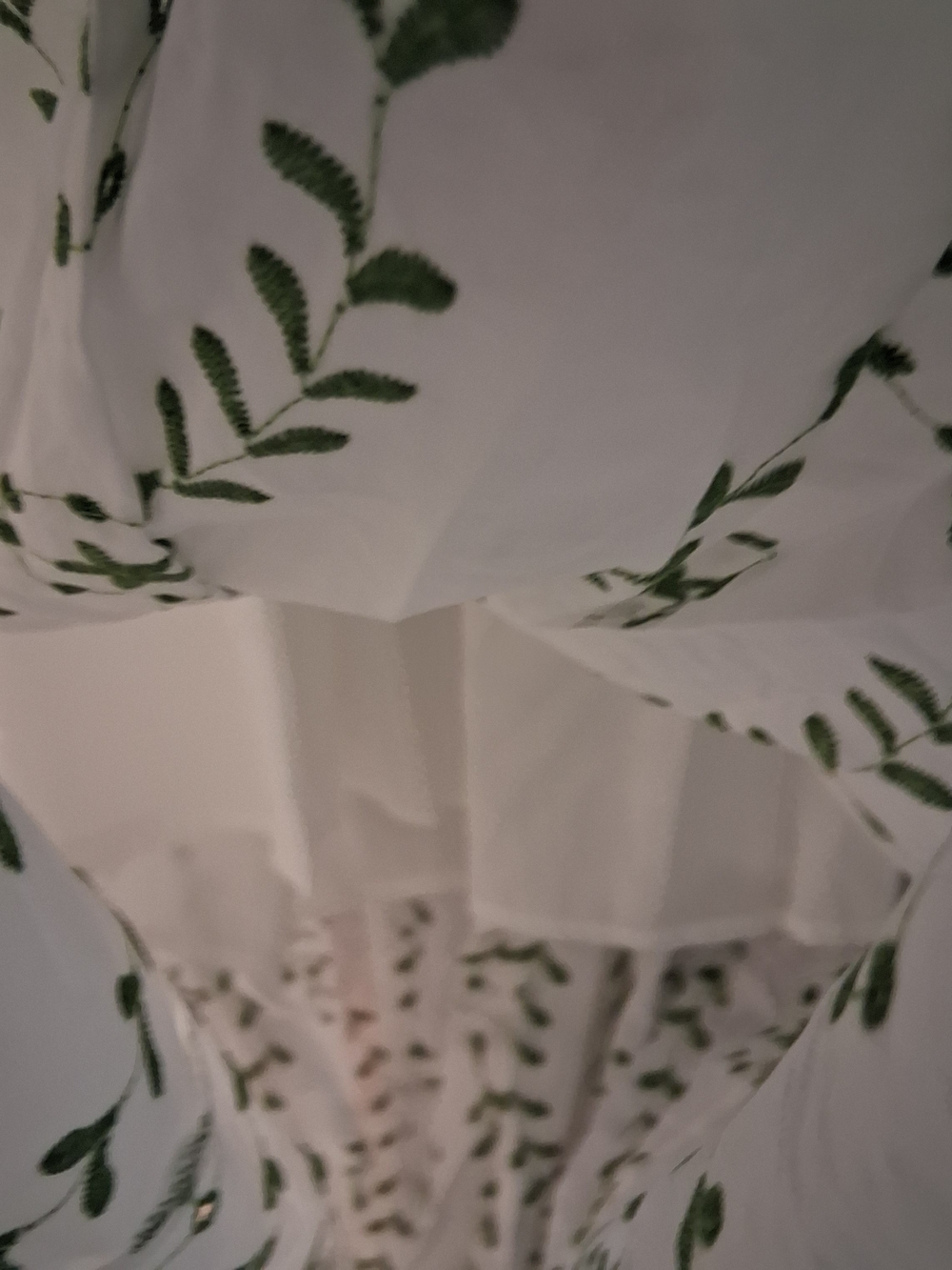 White Sleeveless Maxi Dress with Green Embroidered Motif XXL - Picture 4 of 10